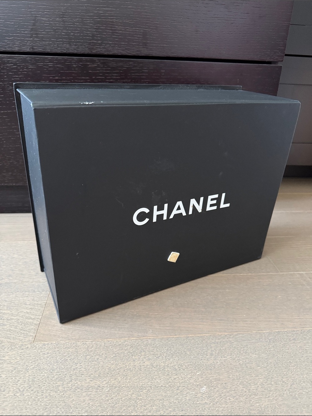 Chanel EMPTY Clamshell Gift Purse Handbag Shoe Box 14” x 11” x 5”